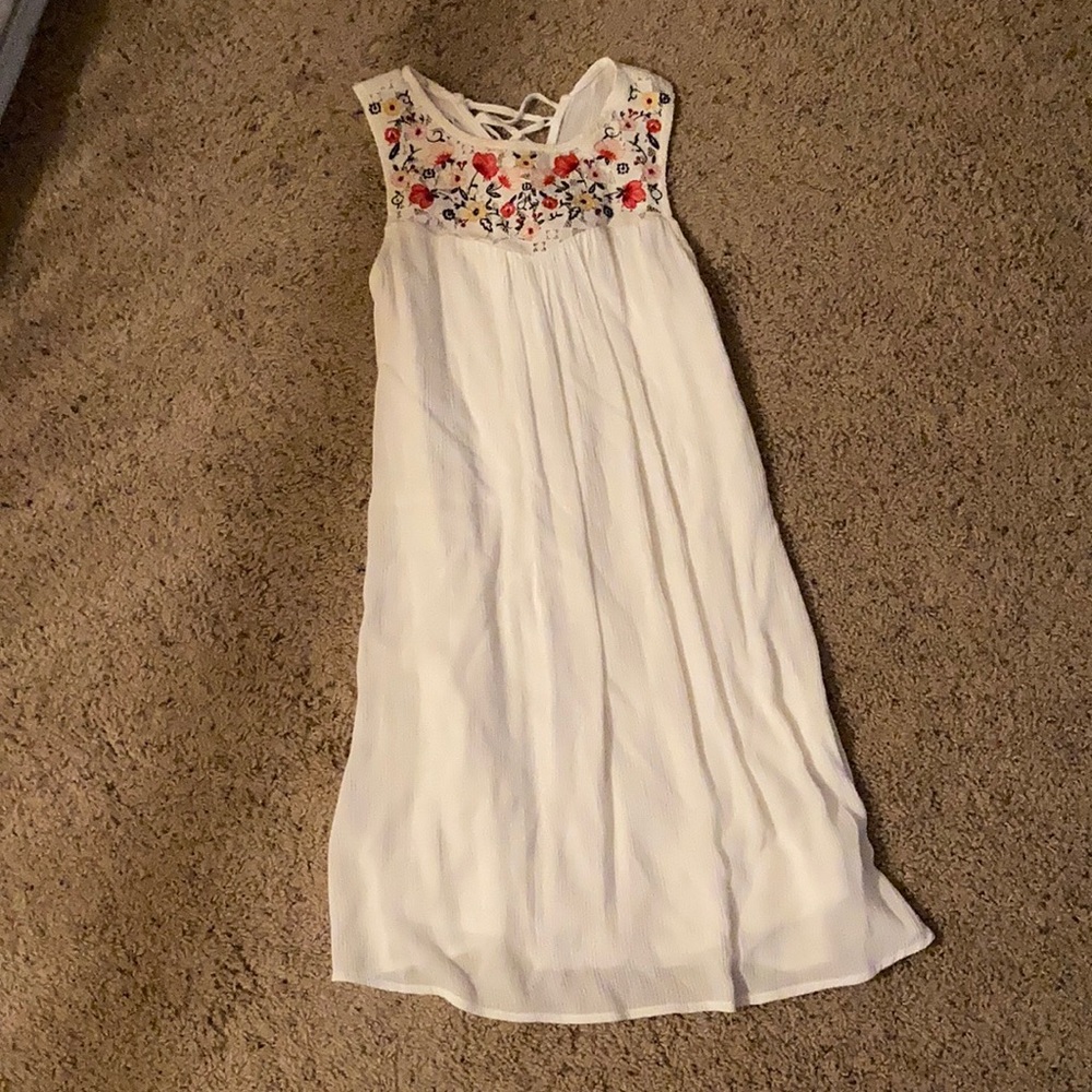 Trixxi White Boho Dress with Colorful Floral Embroidery Size XXS